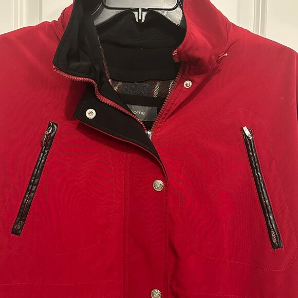 Liz Claiborne Red Jacket 1X Size With Plaid Lining & Zip Pockets - Picture 6 of 12